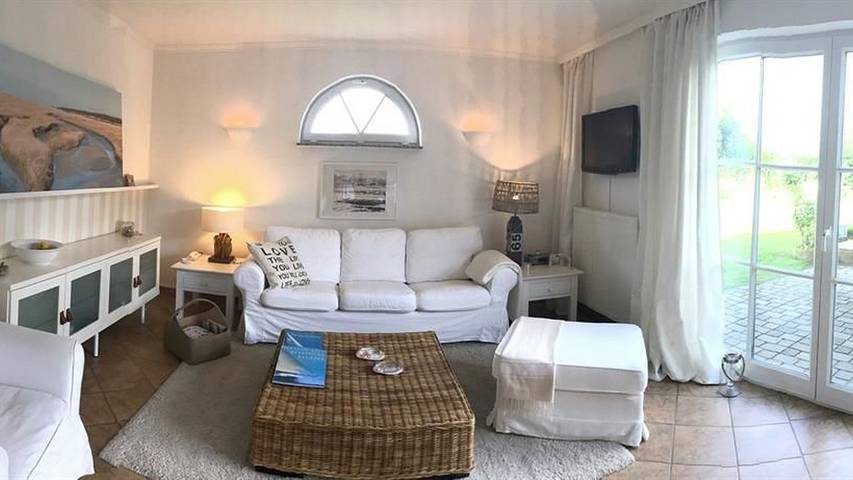 Ferienhaus für 4 Personen, mit Garten und Terrasse in Welt