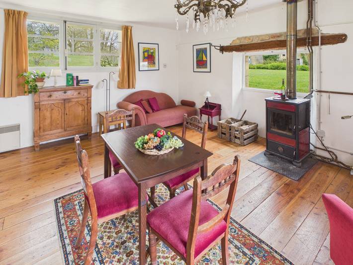 Gîte pour 2 personnes, avec jardin à Fanlac