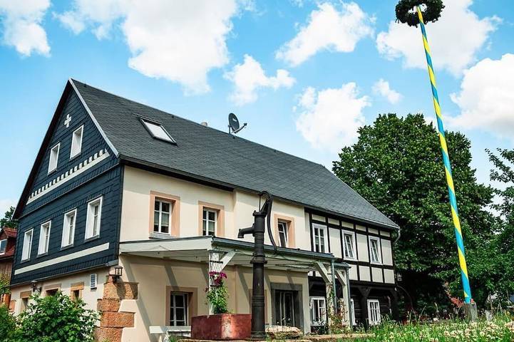 Ferienhaus für 6 Personen, mit Terrasse und Sauna in Seifhennersdorf