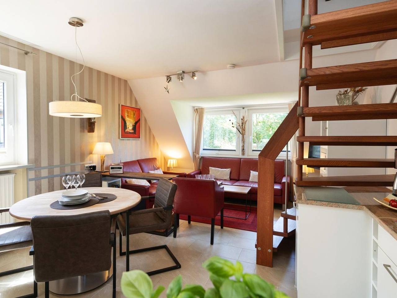 Ganze Ferienwohnung, Sylter Deichwiesen - 4-Zimmer App. für 5 Pers. mit Terrasse, Pkw-Stellplatz, Wlan, Haustiere erlaubt. in Sylt (Gemeinde), Sylt
