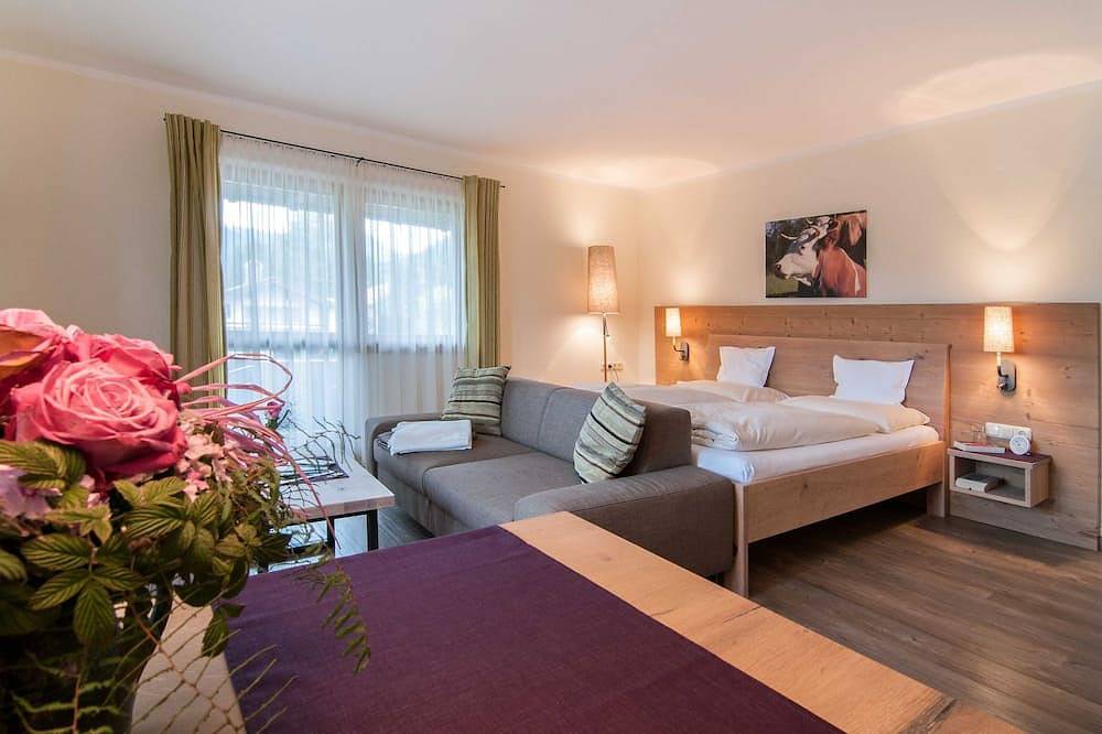 Apartamento entero, Robogen, 1 room, 2nd floor, east/south, surrounding balcony - Trinkl in Bad Wiessee, Alpes Bávaros