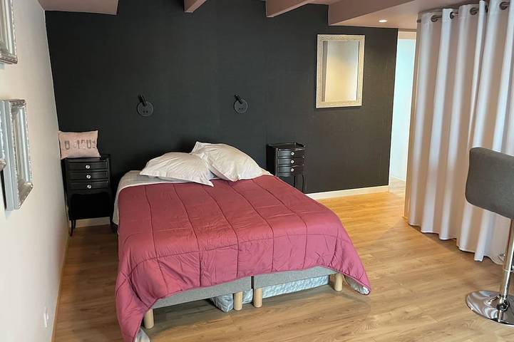 Gîte pour 2 personnes à Saint-Thurien