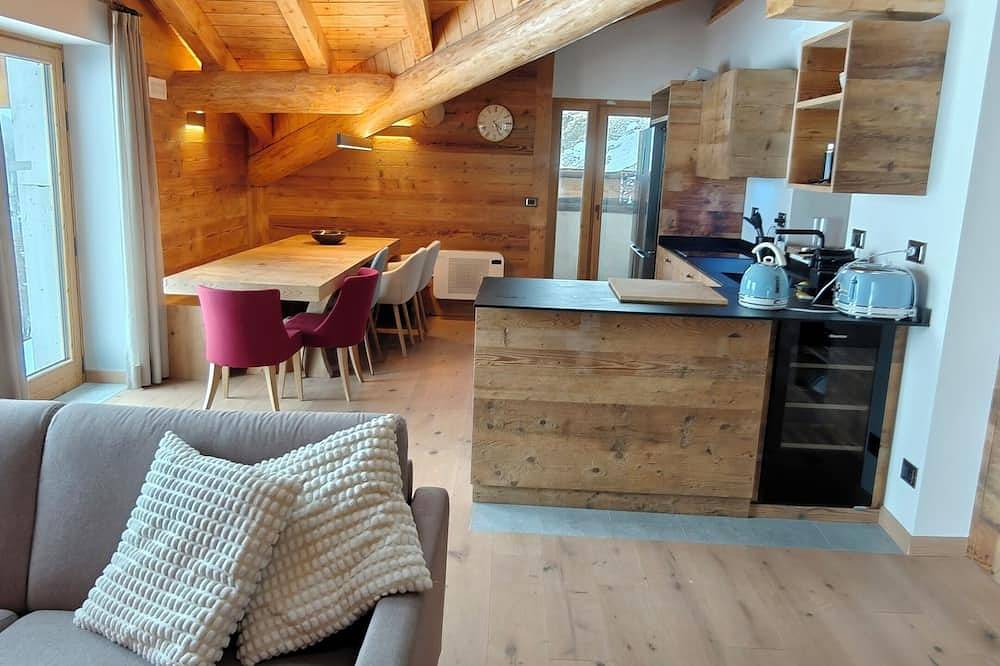 Ganze Wohnung, Villa Les Clochards Luxury ski-in/ski-out apartments, Spa, Matterhorn view, wifi in Cervinia, Valtournenche