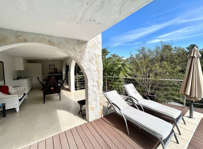 Appartement entier, Appartement Saint-Jeannet 60 m² piscine in Saint-Jeannet, Côte méditerranéenne (France)