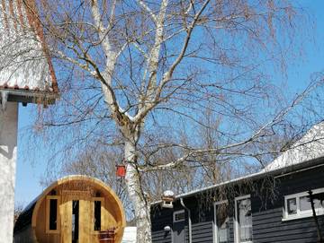 Ferienhaus für 6 Personen, mit Garten und Ausblick sowie Seeblick und Sauna am Edersee