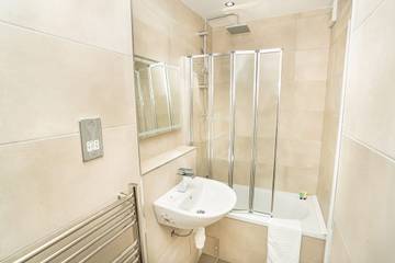 Apartment for 2 People in Cheltenham, The Cotswolds, Photo 3