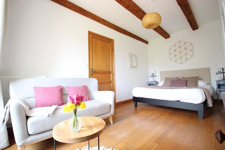 Gîte pour 2 personnes, avec jardin et terrasse à Kermaria-Sulard - 4