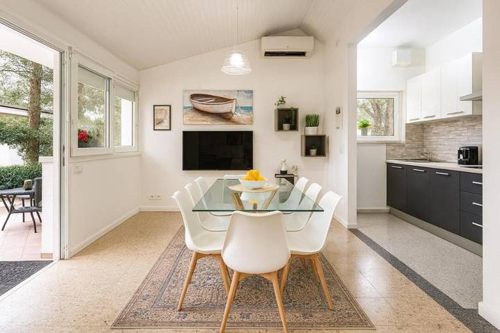 Villa für 10 Personen, mit Garten und Ausblick, kinderfreundlich - 1