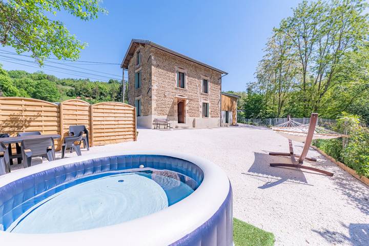 Maison de vacances pour 6 personnes, avec Jacuzzi et Jardin