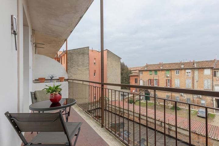 Ferienwohnung für 2 Personen, mit Balkon/Terrasse in Ferrara - 4