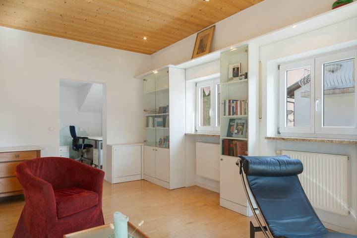 Appartement entier, Appartement « Casa Bellissima Bruckmühl – Calme » avec terrasse, jardin et Wi-Fi in Bruckmühl, Arrondissement de Rosenheim