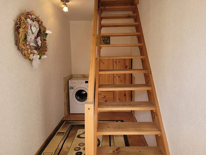 Ganze Wohnung, Großzügige Wohnung mit Terrasse, Garten und Kamin in ruhiger Umgebung in Vollrathsruhe, Mecklenburgische Seenplatte