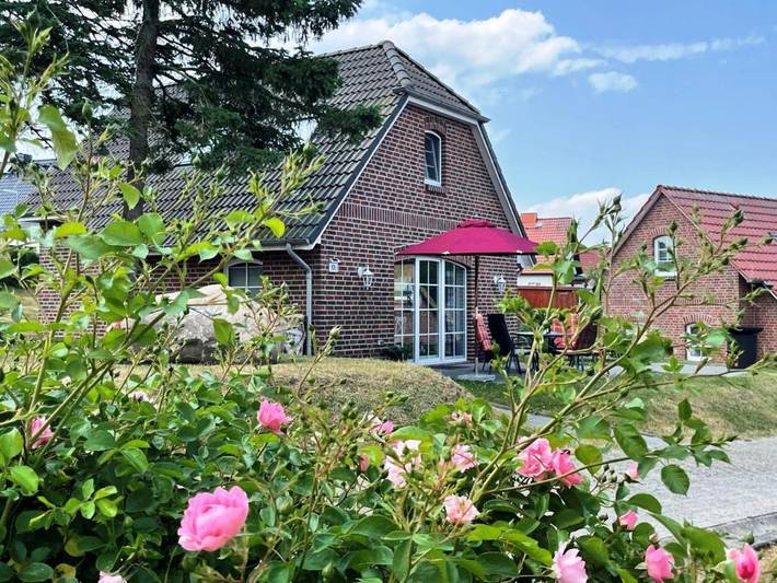 Ferienhaus für 6 Personen, mit Terrasse und Sauna in Sternberg