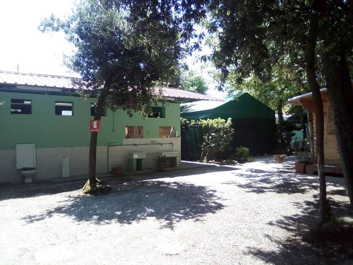 Campeggio per 2 persone, con Terrazza e Giardino a Forte dei Marmi