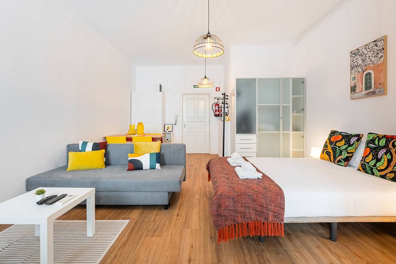 Entire apartment, Dark Horse in Porto with 1 bathrooms in Cedofeita, Porto