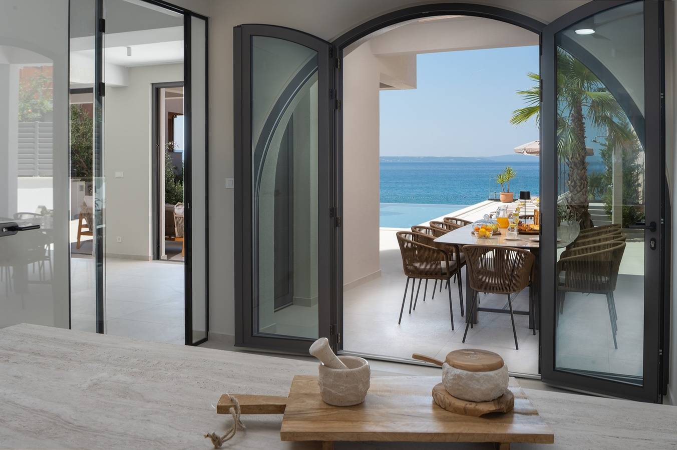 Seaview Villa Bota: Ein luxuriöser Rückzugsort an der Küste in Podstrana in Podstrana, Split-Dalmatien