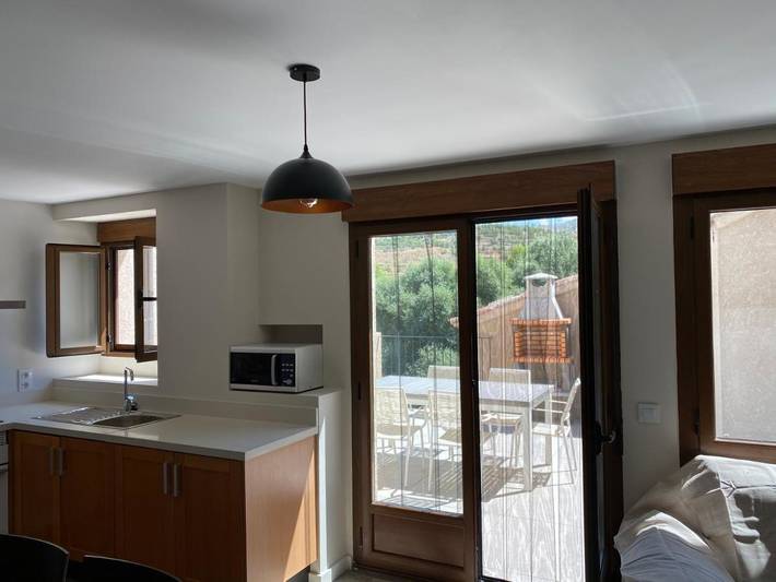 Casa rural para 9 personas, con terraza y vistas, Se admiten mascotas en Rincón de Ademuz - 2