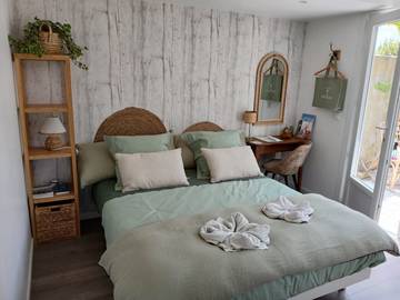 Cottage pour 2 personnes, avec terrasse à Rochefort
