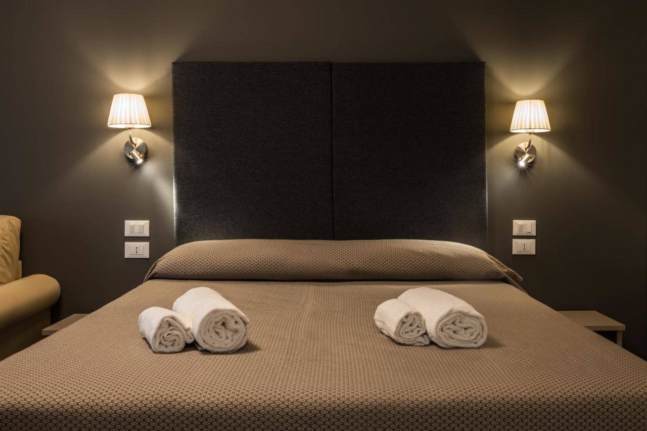 Garda Guest House in Castelnuovo del Garda, Prealpi Gardesane