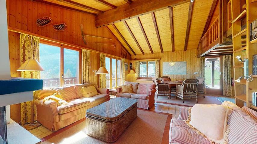 Maison pour 7 personnes, avec Terrasse ainsi que Jardin et Vue à Salvan