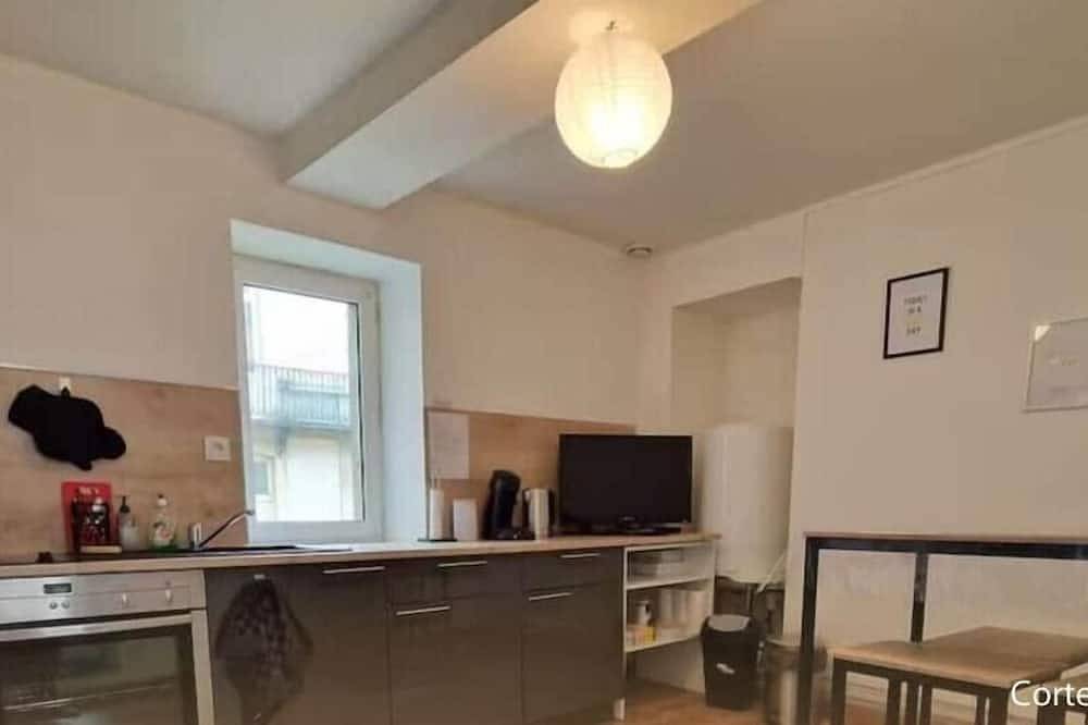 Entire apartment, La Casa Triplex\" accommodation in Gray, Haute-Saône