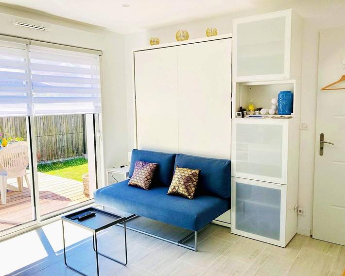 Gîte pour 2 personnes, avec Terrasse et Jardin à Le Pian-Médoc - 2