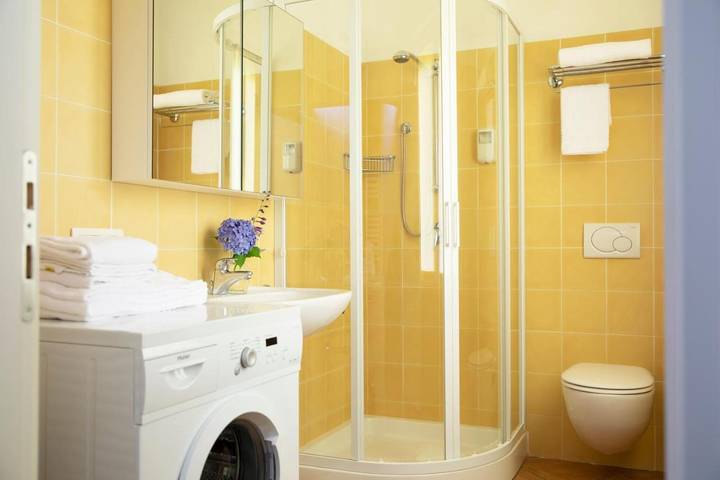 Ferienwohnung für 2 Personen, mit Garten und Sauna sowie Ausblick, mit Haustier in Comune di Luino - 4