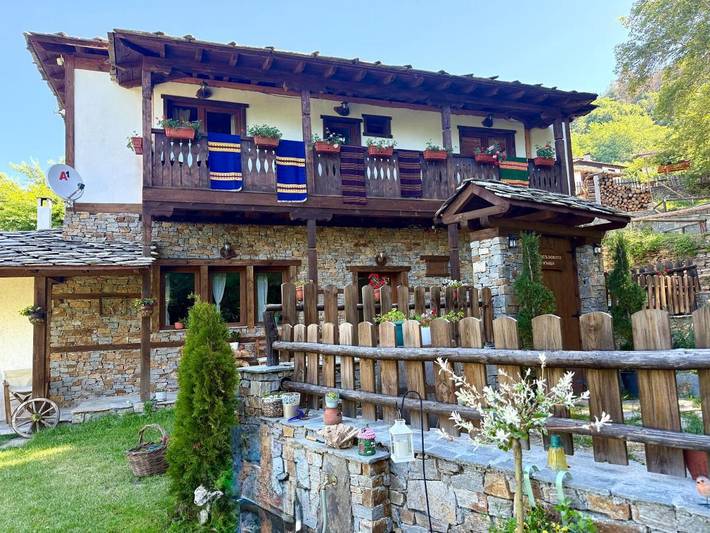 Maison de vacances pour 9 personnes, avec Balcon et Terrasse ainsi que Jardin et Vue dans Garmen