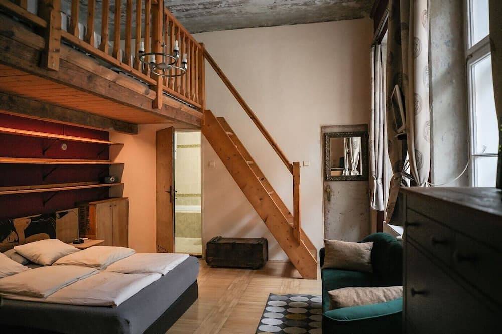 Ganze Wohnung, Charming studio with big shared terrace in the center of Kosice in Kaschau, Ostslowakei