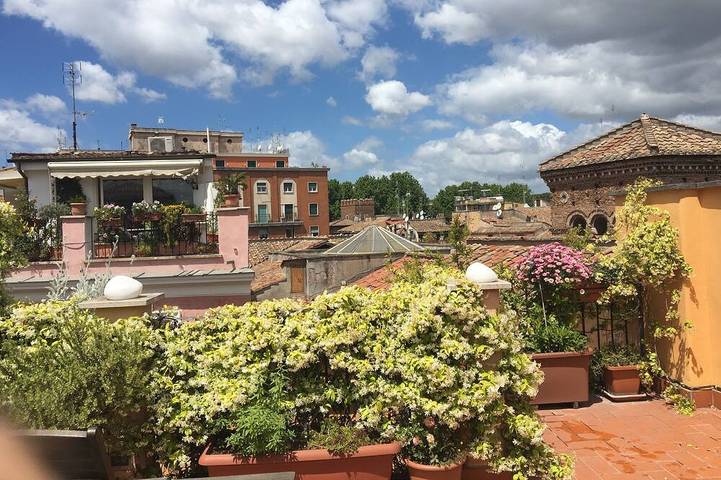 Location de vacances pour 3 personnes, avec balcon et jardin à Rome