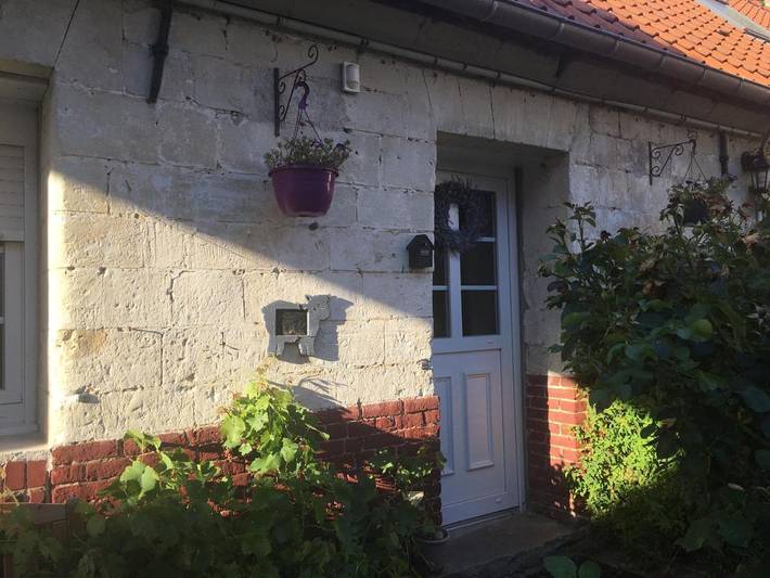 Gîte pour 9 personnes, avec terrasse dans Frevin Capelle