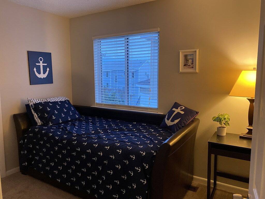 Vacation Home for 15 Guests in Virginia Beach