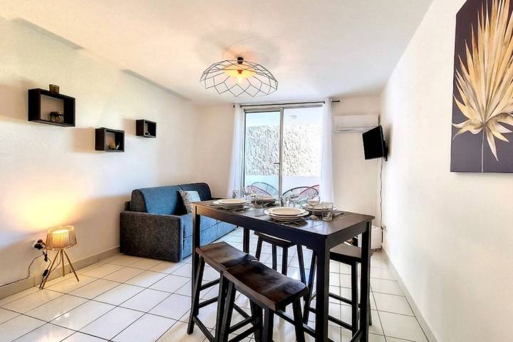 Ganzes Studio, Studio für 3 Personen mit Balkon in Boucan-Canot, Saint-Paul