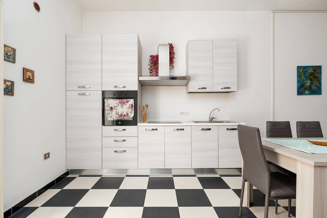 Apartamento entero, Apartamento 'Appartamento Confortevole' con Wi-Fi in Siniscola, Barbagia