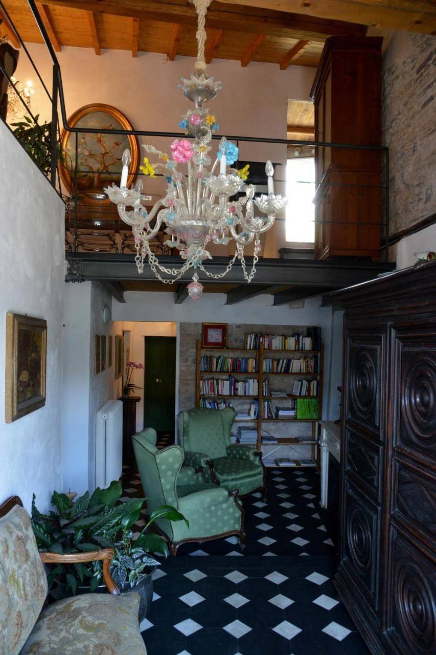 La Terrazza di Vico Olivi B&B in Ventimiglia (Ville), Région de Vintimille