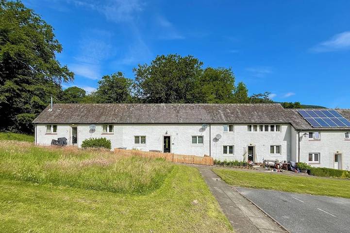 Cottage for 6 people, with garden, with pets in Kenmore