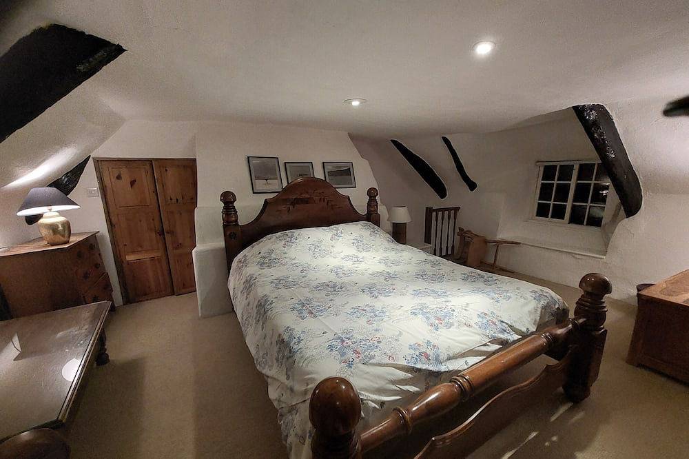 Cozy 3 Bed Thatched Cottage near Durdle Door and Lulworth Cove in Dorset