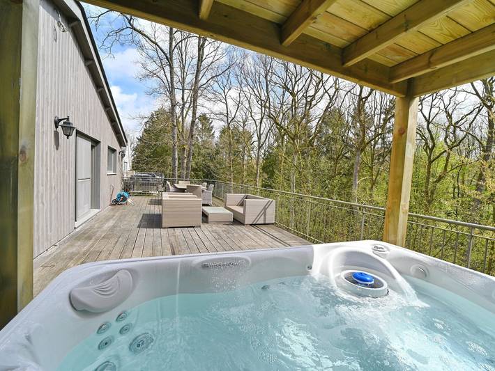 Location de vacances pour 8 personnes, avec terrasse ainsi que sauna et jacuzzi, animaux acceptés dans Barvaux-sur-Ourthe - 2