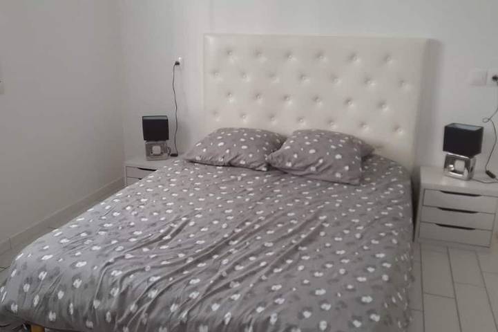 Location de vacances pour 5 personnes, avec jardin et terrasse à Plonéour-Lanvern - 4