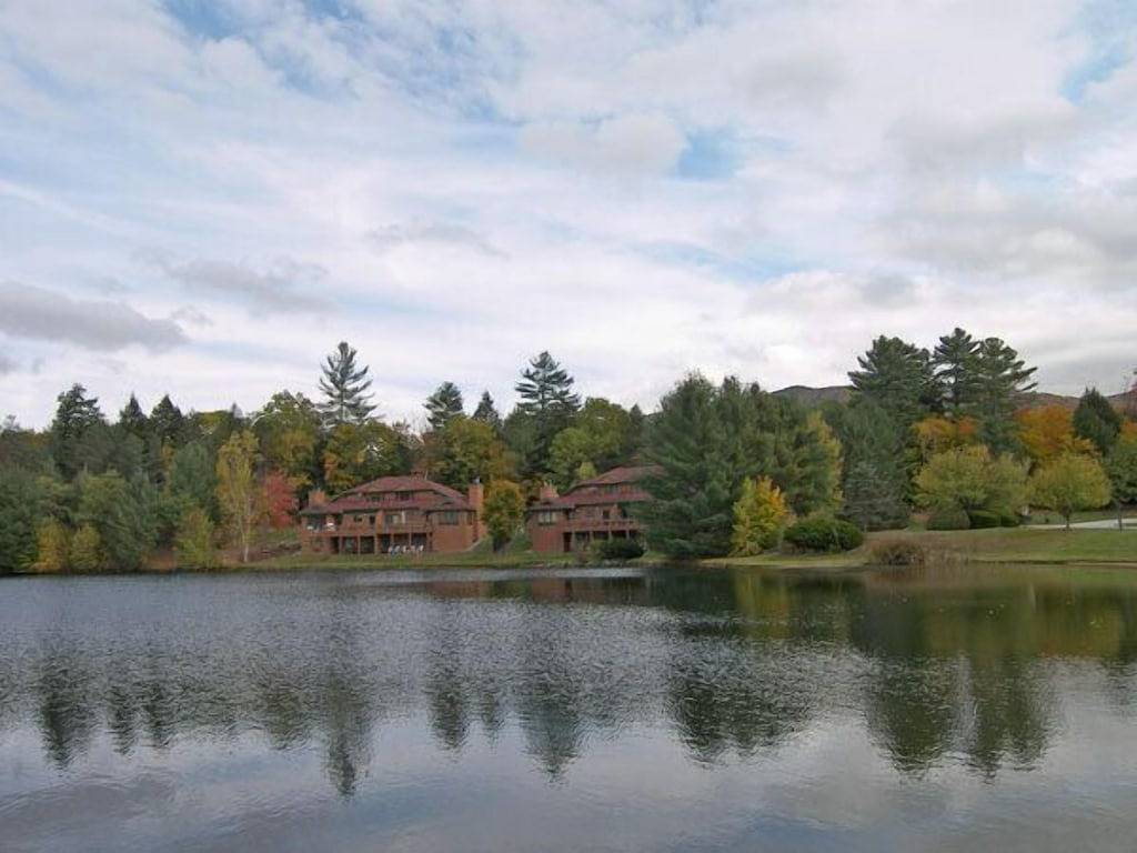 D3072- Verwaltet von Loon Reservation Service - Nh Meals & Rooms Lic # 056365 in Woodstock (NH), Franconia Notch