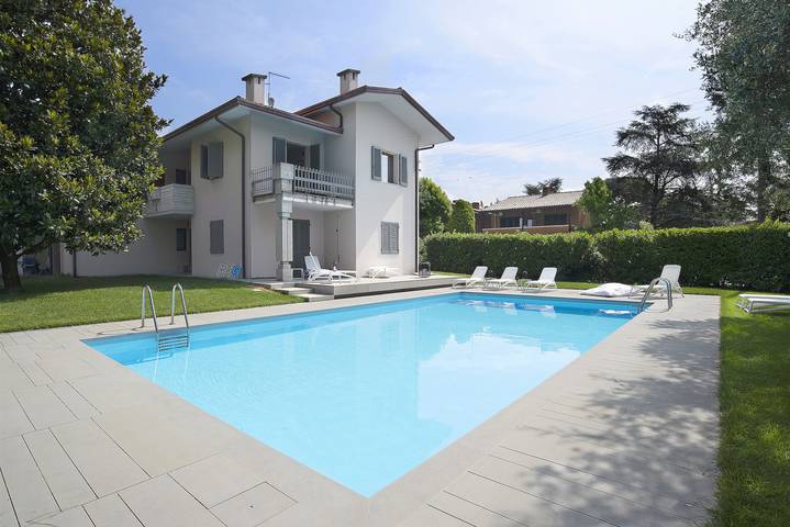 Appartamento per 2 persone, con Balcone e Giardino a Sirmione