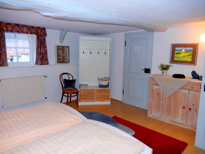 Ferienwohnung für 6 Personen, mit Balkon und Terrasse sowie Ausblick in Meinhard - 2