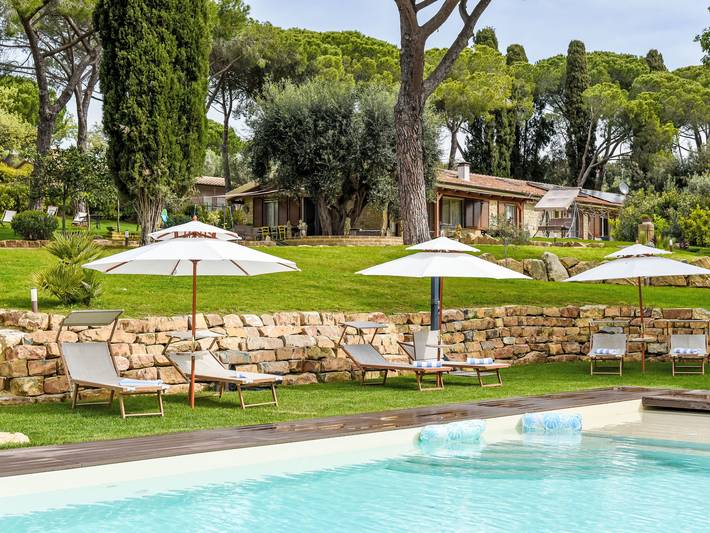 Casa vacanza per 10 persone, con panorama e giardino nonché terrazza - 1