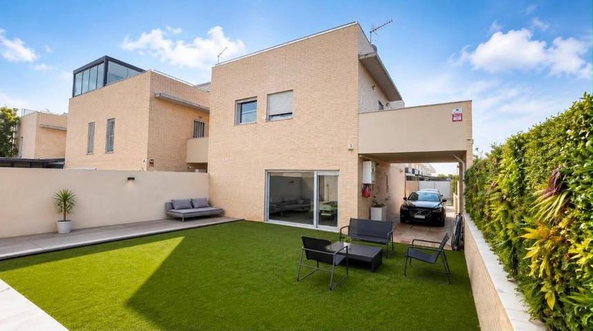 Casa rural para 7 personas, con Balcón además de Terraza y Vistas en Camarma de Esteruelas - 4