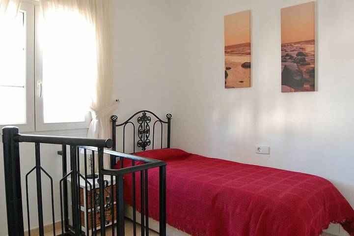 Appartement entier, 4 chambres Apt fantastique, piscine privée à proximité du golf, de la plage et des divertissements in Villamartín (Orihuela), Orihuela
