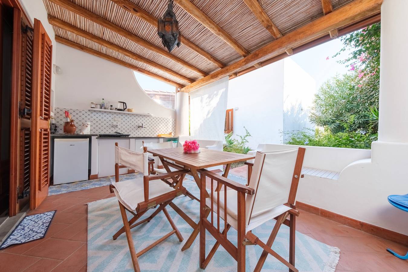 Villa 'Valle Canale Piccola' with Sea View, Wi-Fi and Air Conditioning in Lipari