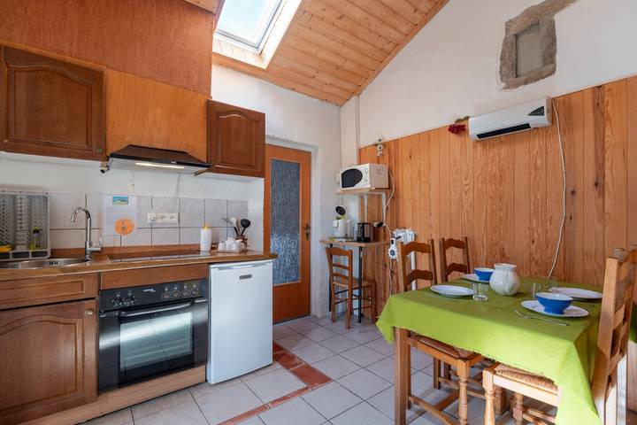 Ganze Wohnung, Appartement „Maison Principale“: Bergblick, private Terrasse und Wlan in Xertigny, Épinal und Umgebung