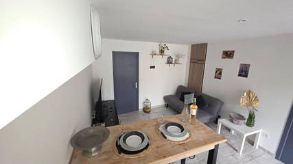 Gîte pour 3 personnes, avec terrasse à Lespignan