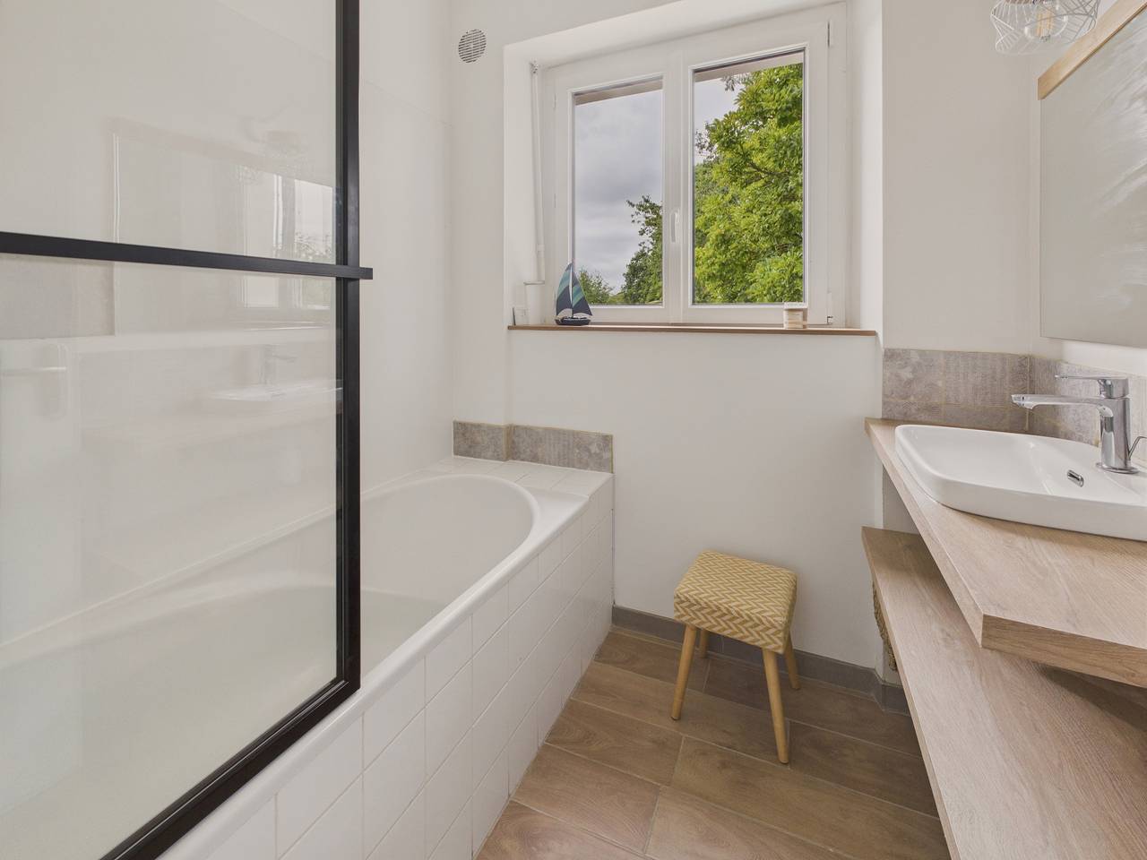 Apartamento entero, Dépendance 2 adultes 2 enfants - avec jardin in Fouesnant, Côte de Cornouaille