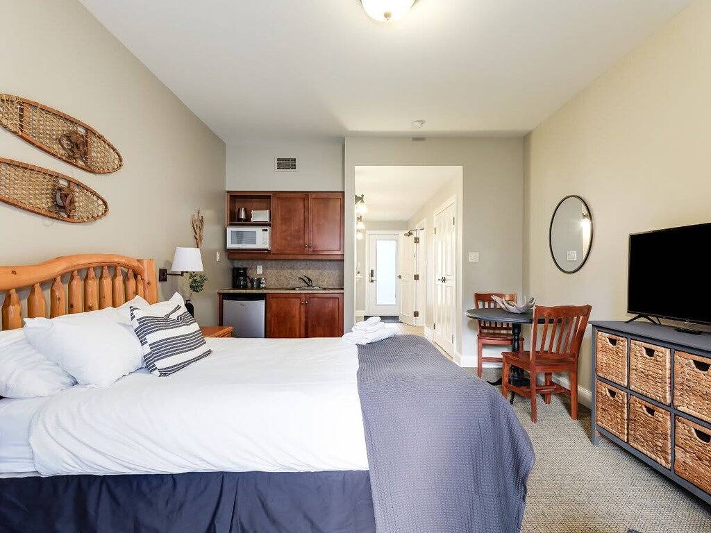 Chalet for 2 Guests in Ontario, Canada